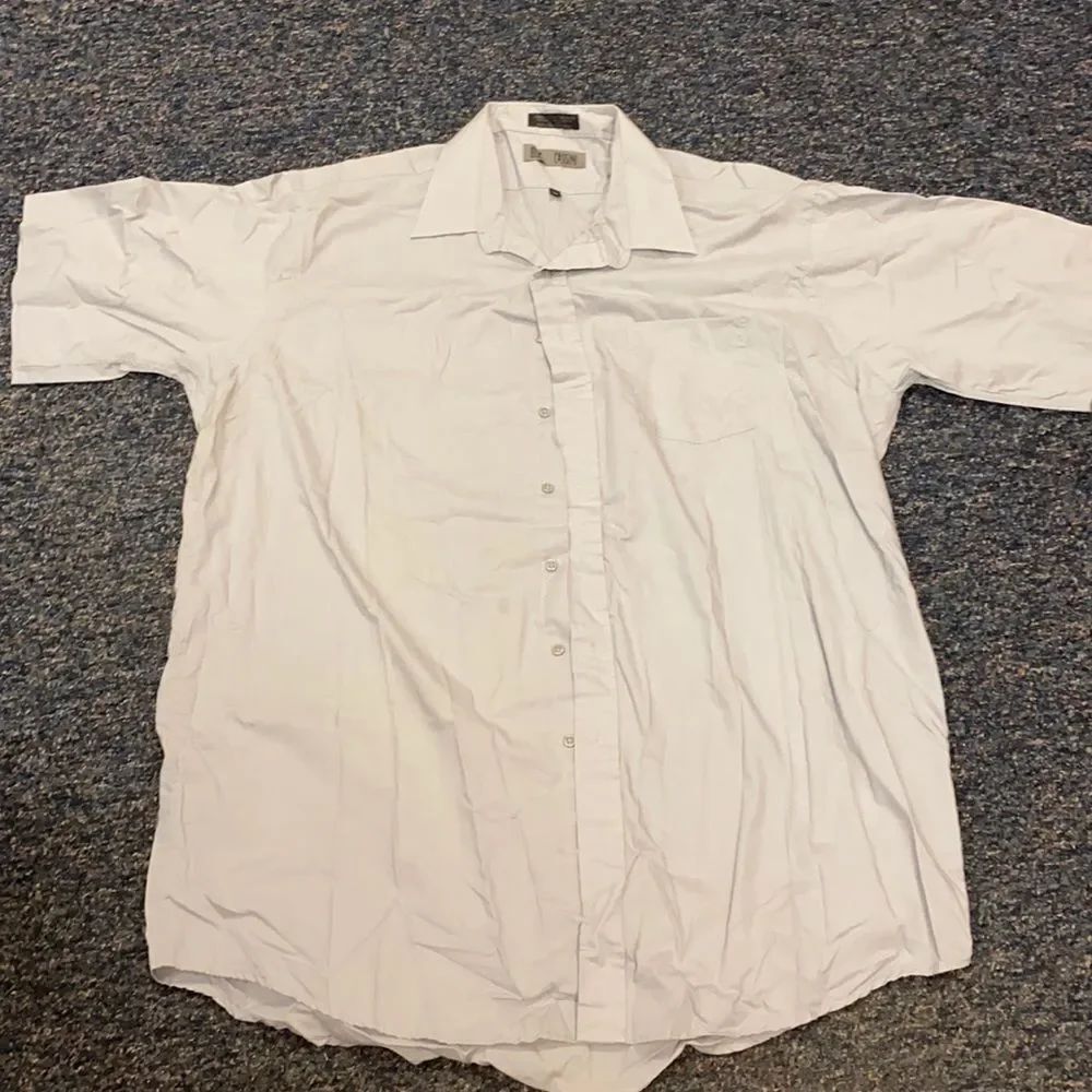 Oleg Cassini Gray Button Down Shirt sz. 18 Tall